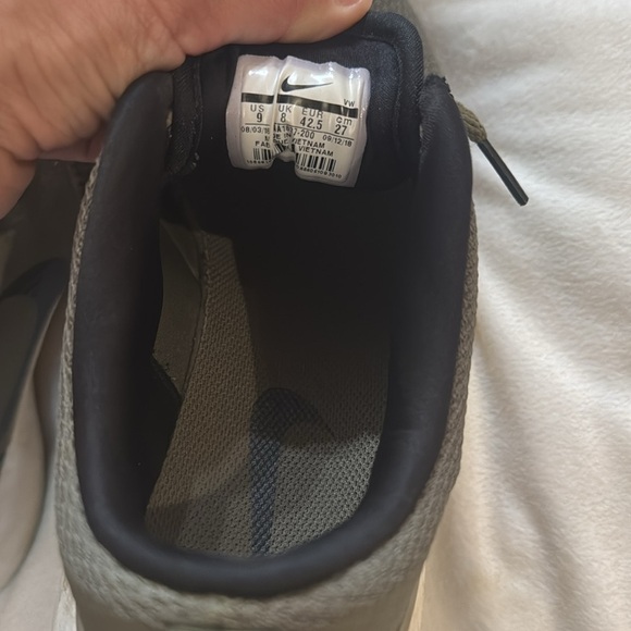 Nike Men's Size 9 Golf Athletic Golfer Sports Shoe Pre-Owned Olive Green - Picture 8 of 8